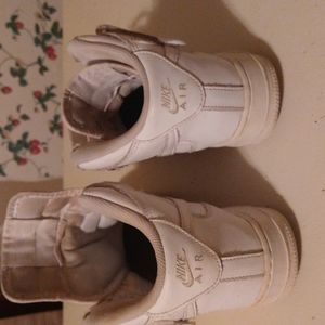 Nike Air Force 1s, White, 5Y